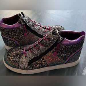 Steve Madden Glitter High-Top Sneakers with Purple Accents and Zippers